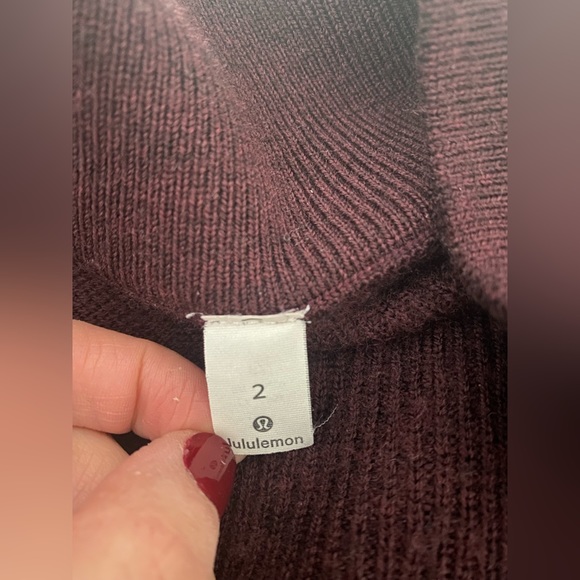 Lululemon Sweater - Picture 5 of 5